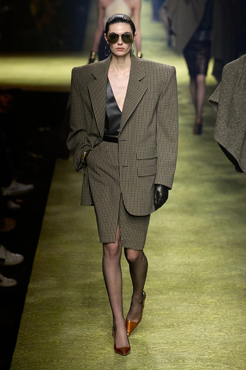 Saint Laurent Winter 2023 Runway Show Anthony Vaccarello Paris Fashion Week FW23 Collection Womenswear PFW