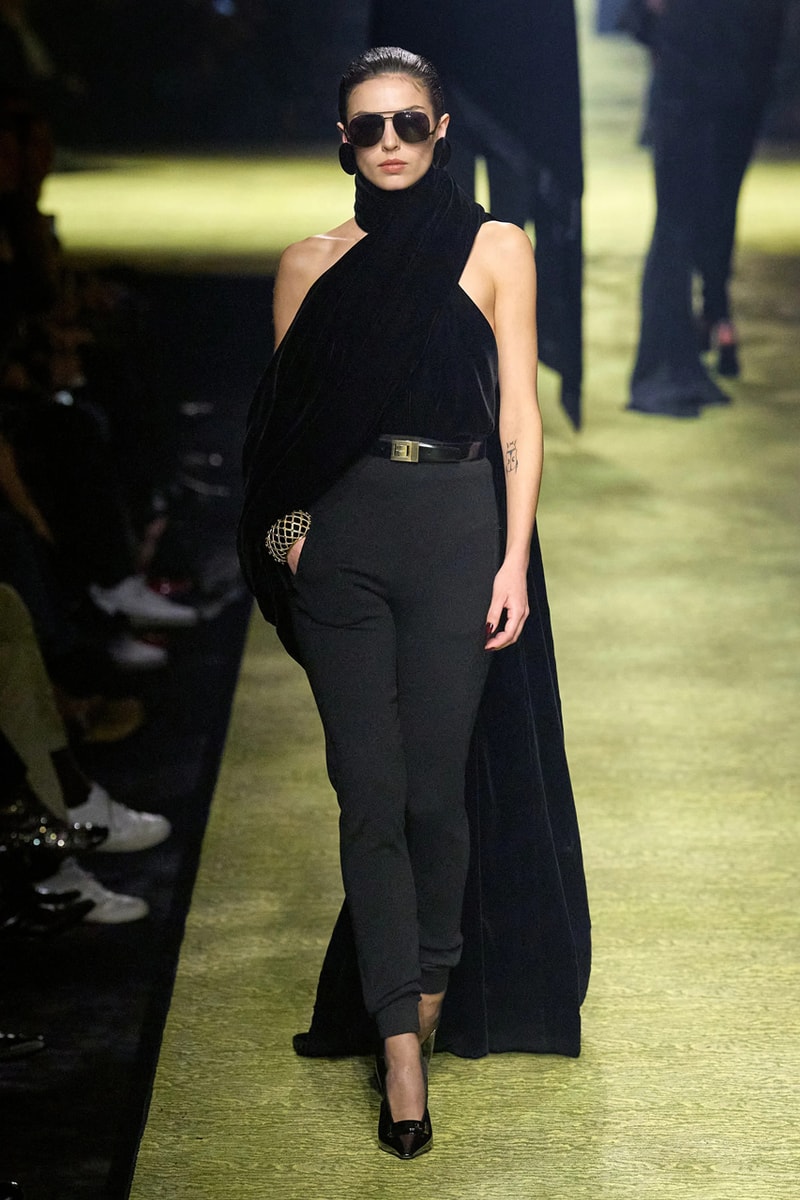 Saint Laurent Winter 2023 Runway Show Anthony Vaccarello Paris Fashion Week FW23 Collection Womenswear PFW