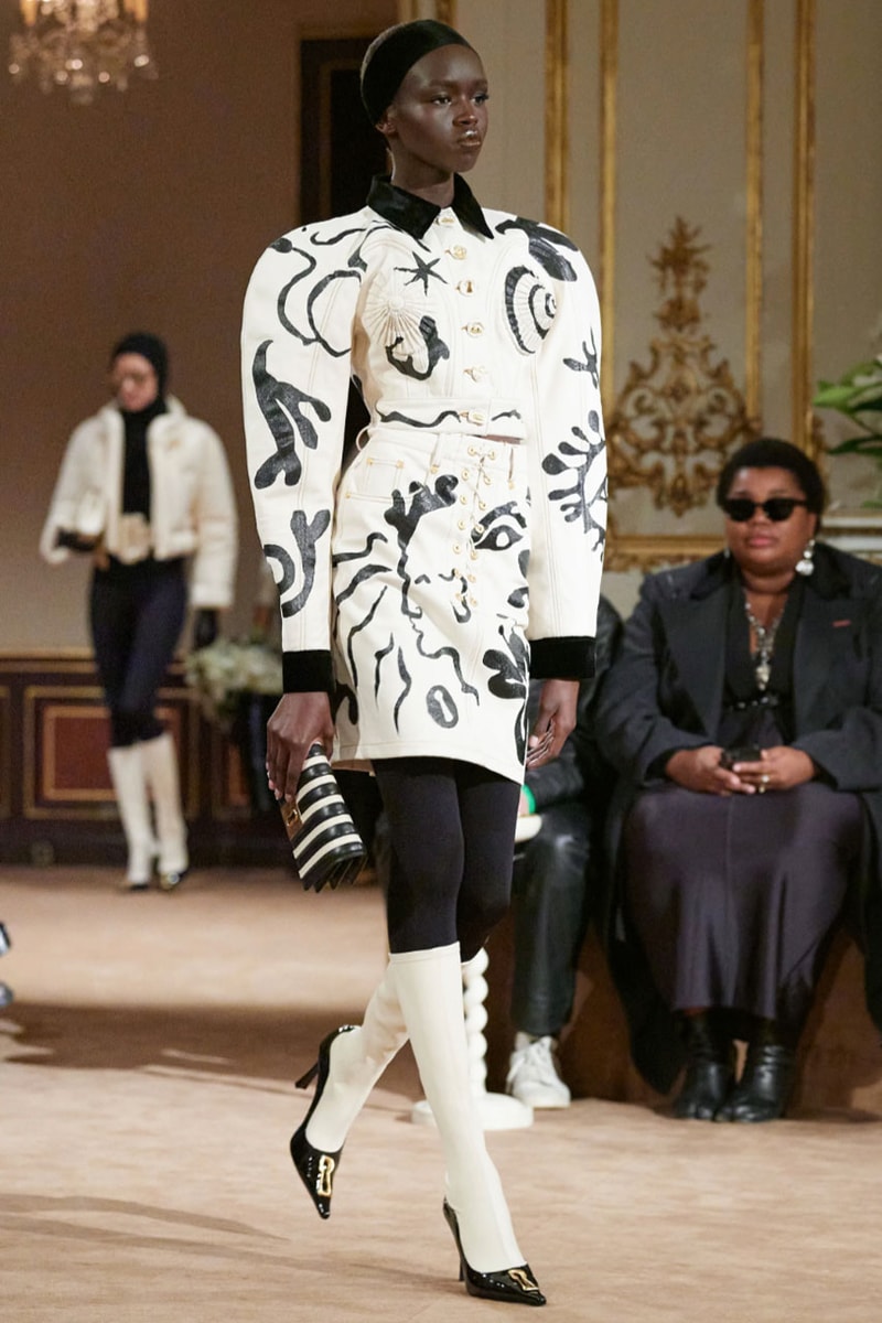 Schiaparelli Fall/Winter 2023 Collection FW23 Paris Fashion Week Runway