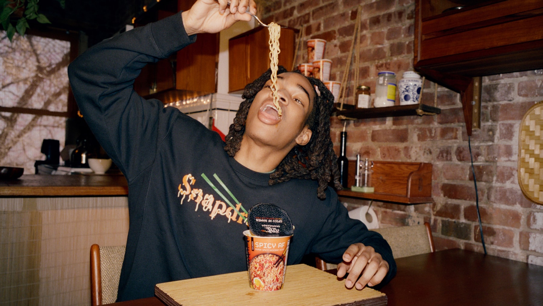 Snapdragon and Carrots Sweatshirt Collaboration black orange green streetwear hypebeast giveaway instant noodles ramen soo