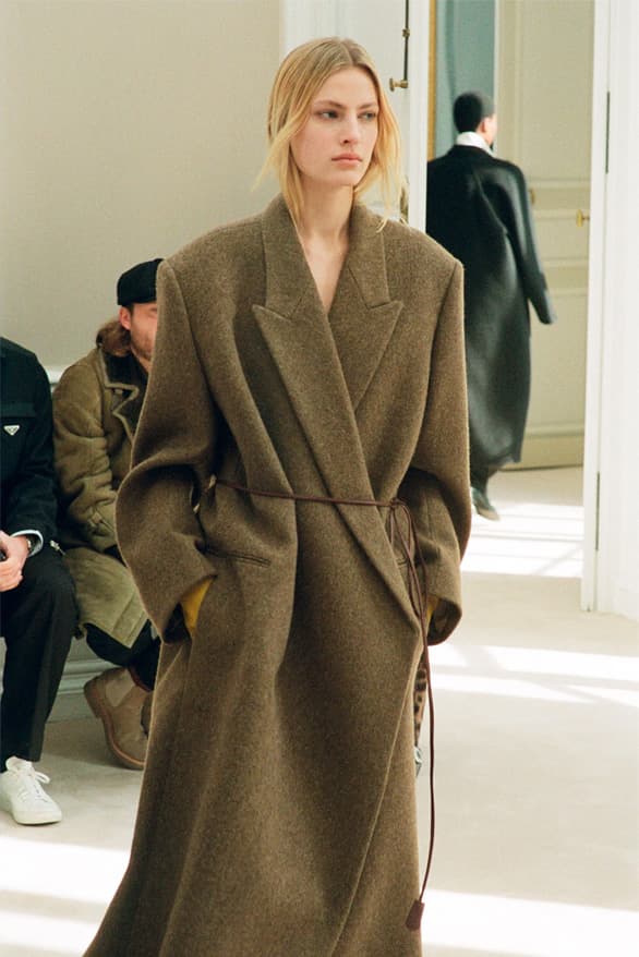 The Row Resort 2024 Paris Fashion Week Mary Kate Ashley Olsen runway show womenswear menswear fashion