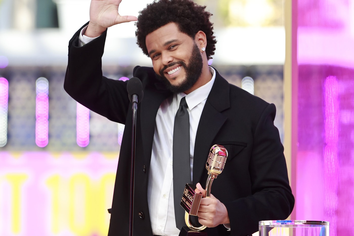 The Weeknd Ties Michael Jackson Billboard hot 100 Record