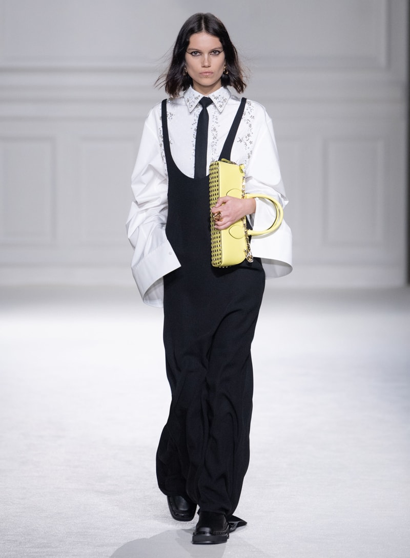 Valentino Fall Winter 2023 "Black Tie" Collection Runway Show Pierpaolo Piccioli Paris Fashion Week FW23 PFW Mens Womens Rock Stud