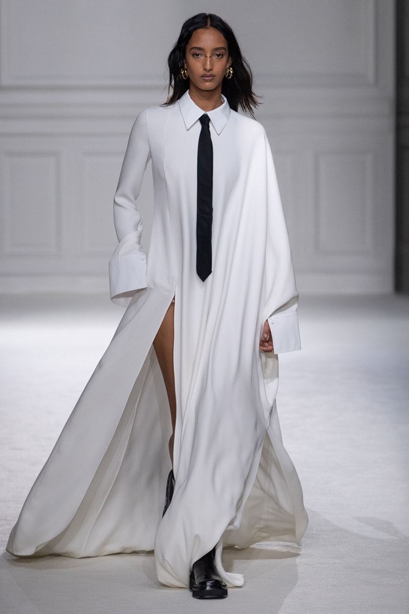 Valentino Fall Winter 2023 "Black Tie" Collection Runway Show Pierpaolo Piccioli Paris Fashion Week FW23 PFW Mens Womens Rock Stud