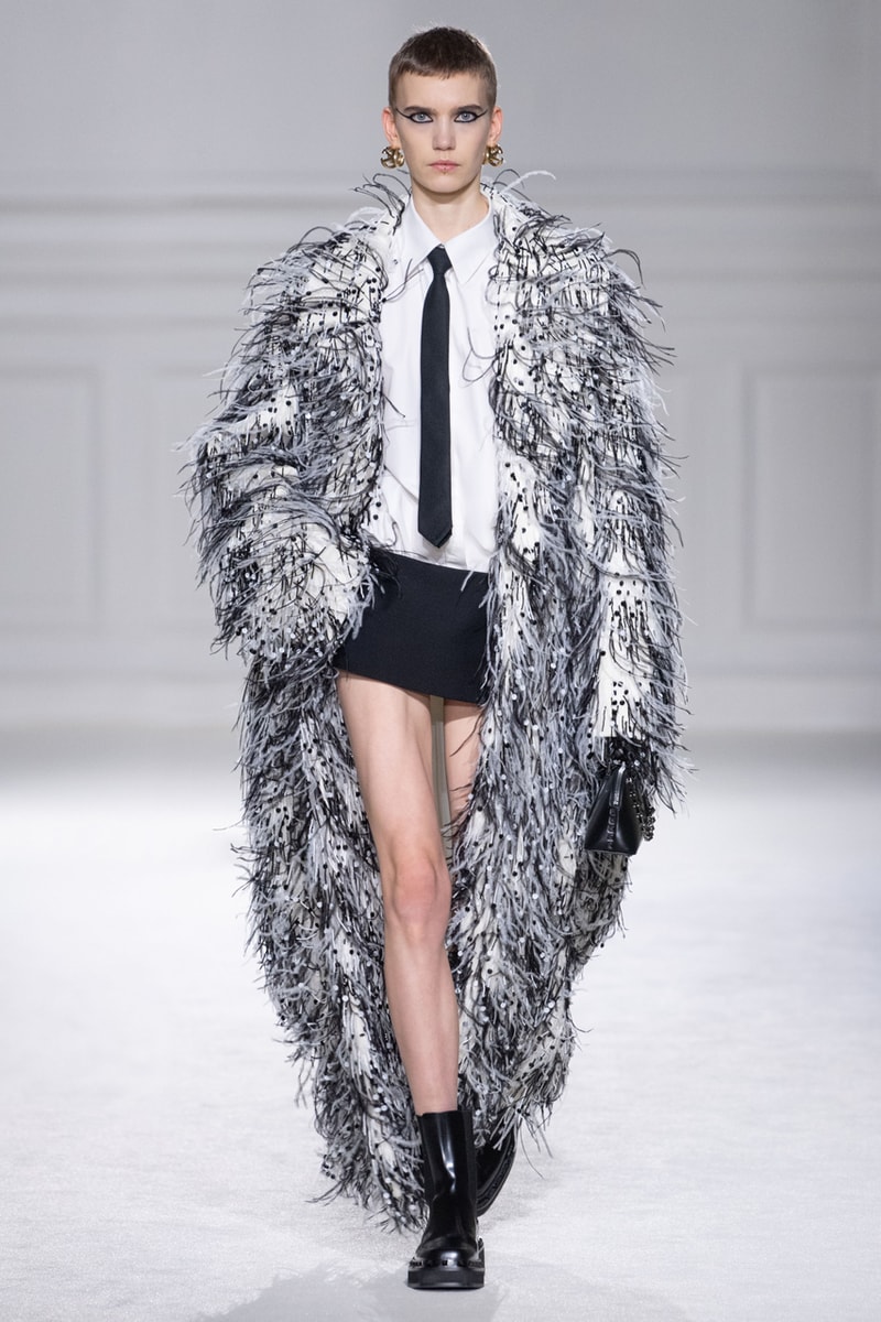 Valentino Fall Winter 2023 "Black Tie" Collection Runway Show Pierpaolo Piccioli Paris Fashion Week FW23 PFW Mens Womens Rock Stud