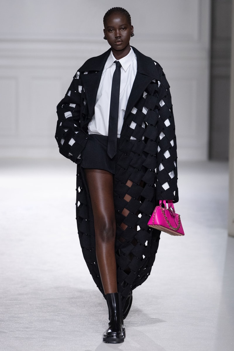 Valentino Fall Winter 2023 "Black Tie" Collection Runway Show Pierpaolo Piccioli Paris Fashion Week FW23 PFW Mens Womens Rock Stud