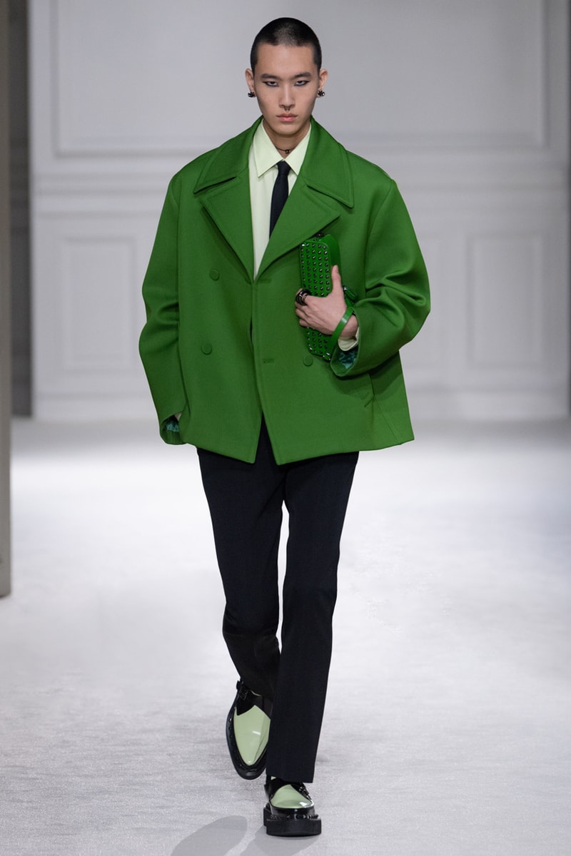 Valentino Fall Winter 2023 "Black Tie" Collection Runway Show Pierpaolo Piccioli Paris Fashion Week FW23 PFW Mens Womens Rock Stud