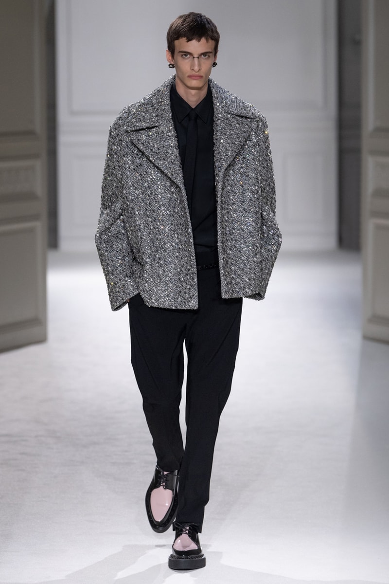 Valentino Fall Winter 2023 "Black Tie" Collection Runway Show Pierpaolo Piccioli Paris Fashion Week FW23 PFW Mens Womens Rock Stud