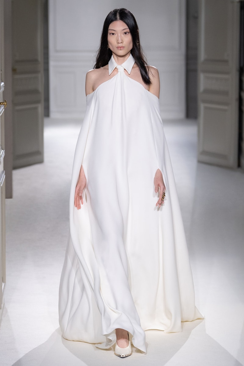 Valentino Fall Winter 2023 "Black Tie" Collection Runway Show Pierpaolo Piccioli Paris Fashion Week FW23 PFW Mens Womens Rock Stud