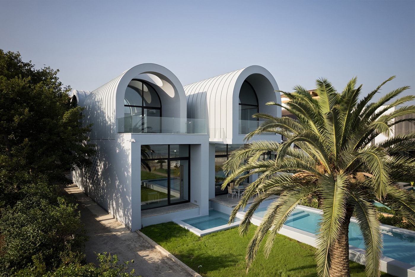 "Vaulted Villa" by KRDS Architects Overlooks the Caspian Sea
