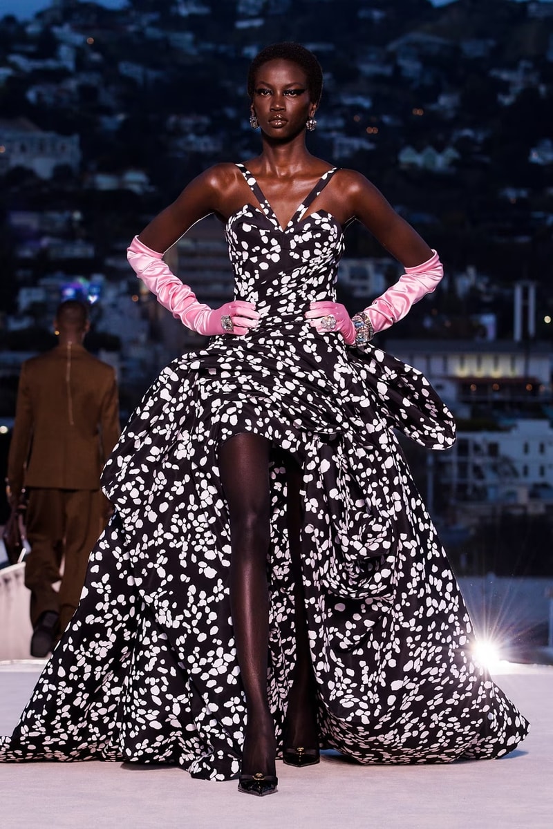 Versace Fall Winter 2023 Runway Show Los Angels LA Donatella Versace Interview Hypebeast Exclusive Looks Cher Elton John Christine Quinn