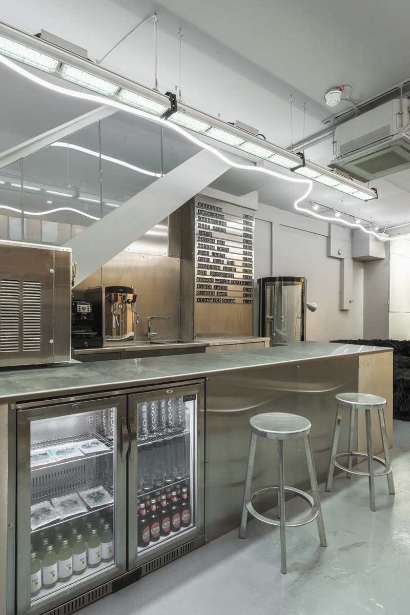 WRHS13 Наташа Зинько Сохо Брюэр-стрит Лондон Открытие магазина Взгляд изнутри Украинский модельер