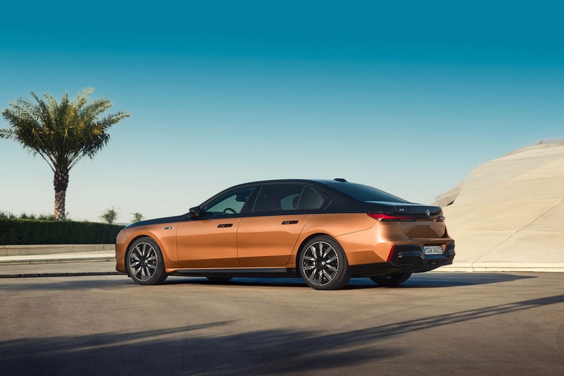 BMW's i7 M70 Is Its New Most Powerful EV xDrive 650 hp 3 5 seconds zero to 60 M performance 