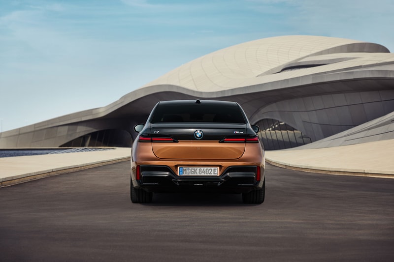 BMW's i7 M70 Is Its New Most Powerful EV xDrive 650 hp 3 5 seconds zero to 60 M performance