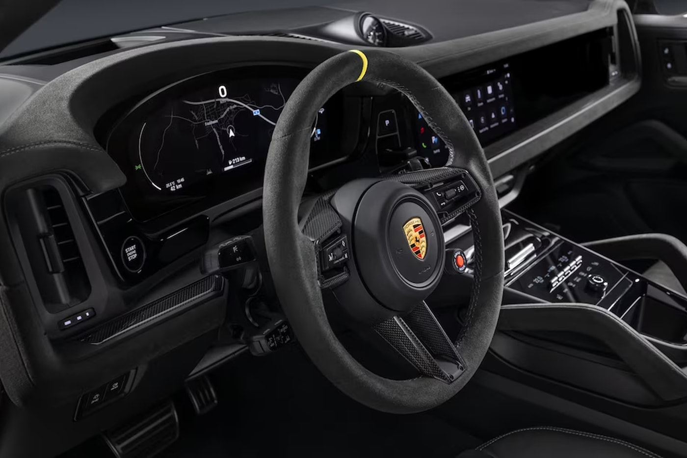 New Porsche Driver Experience makes its debut in the Cayenne
