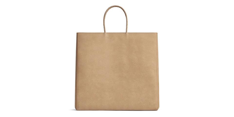 Bottega Veneta Crafts the Classic Grocery Bag in Leather