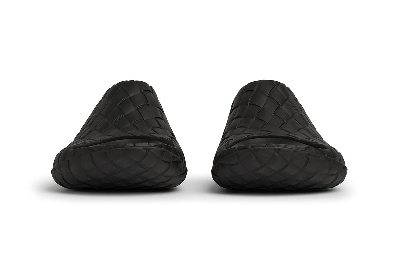 Bottega Veneta Beebee Clog Slide Intreccio Lightweight Rubber Design Black Sea Salt Matthieu Blazy Release Information Drops Footwear