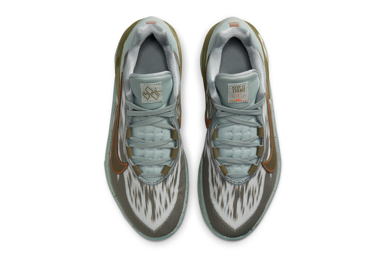 Devin Booker Nike Air Zoom GT Cut 2 PE DJ6015-301 Дата выпуска Информация о магазине Список покупок Руководство по покупке Фото Цена