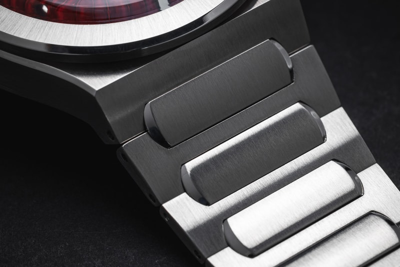 Fratello × Straum Jan Mayen Limited-Edition Sports Watch Lava-Red Fumé Dial Release Info