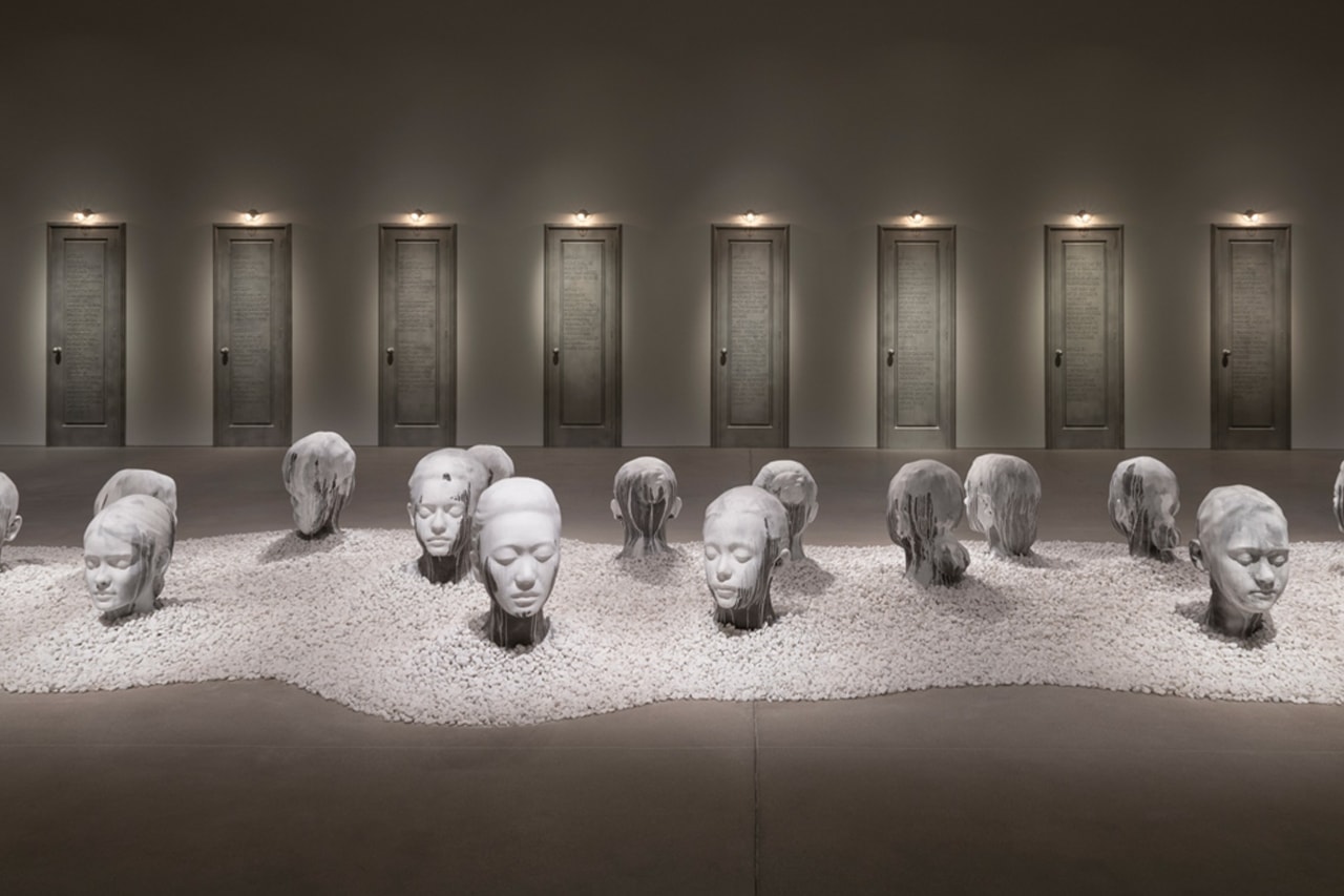 Jaume Plensa Forgotten Dreams GRAY Chicago Exhibition