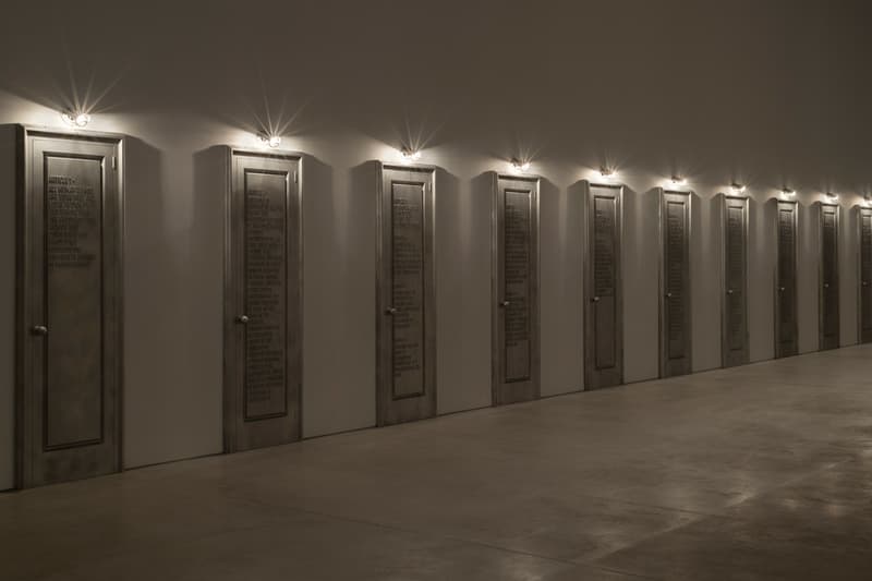 Jaume Plensa Forgotten Dreams GRAY Chicago Exhibition