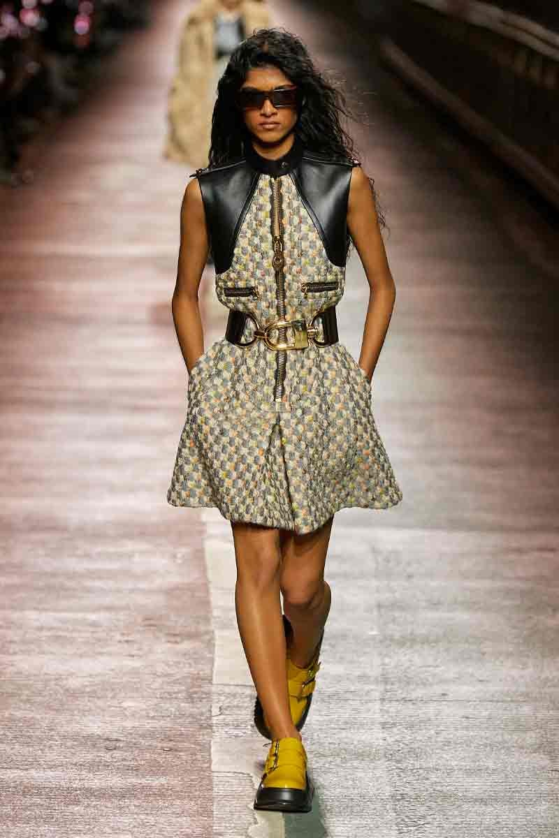Louis Vuitton Pre-Fall 2023 Dazzles Seoul With Travel and Movement squid game jamsguyo bridge nicolas ghesquiere han river hwang dong-hyuk hoyeon jung seoul han river lvmh pharrell williams