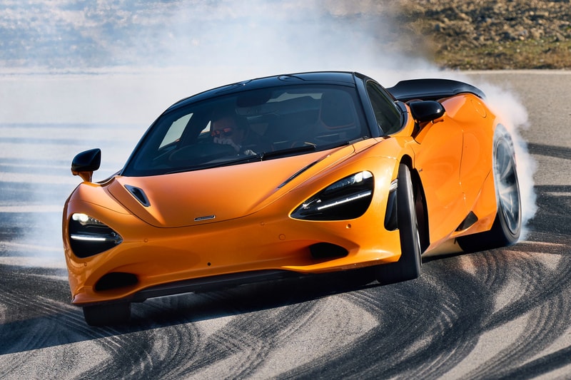 McLaren 750S V8 Mid Engine Rear Wheel Drive British UK Supercar Hypercar Release Information First Look