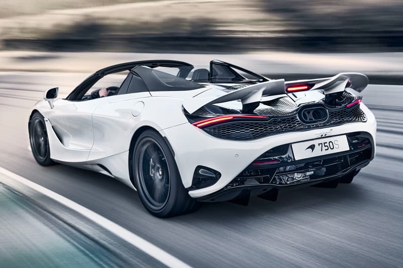 McLaren 750S V8 Mid Engine Rear Wheel Drive British UK Supercar Hypercar Release Information First Look