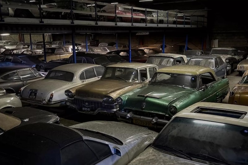 230 Classic Cars Found in Storage in Netherlands, Heading to Auction and Expected To Fetch Millions palmen barnfind gallery aaldering dutch alfa romeo lancia maserati ferrari italian cars france facel vega germany bmw mercedes-benz nsu uk jaguar aston martin rolls-royce america chevrolet cadillac ford Lancia Aurelia Spider Alfa Romeo 2600 SZ, and a Mercedes-Benz 300S Roadster