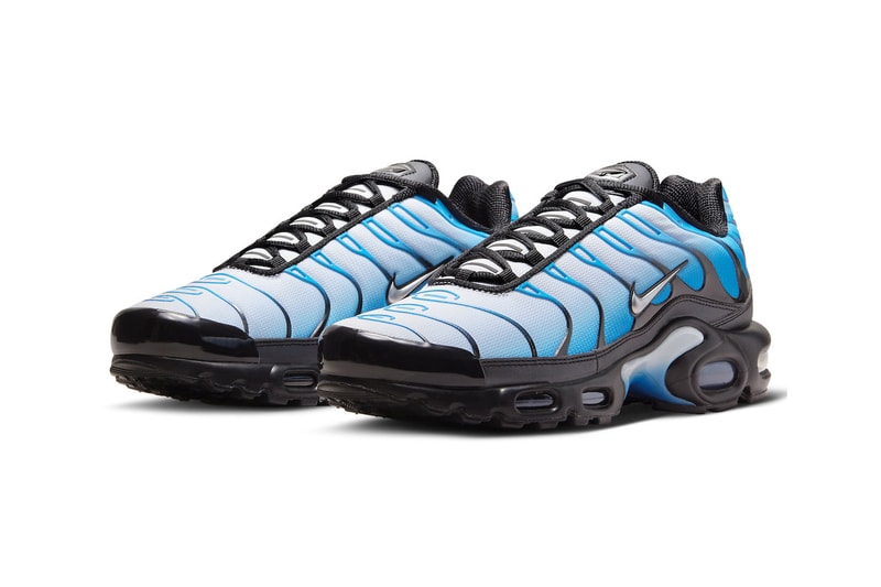 Nike Air Max Plus Arrives in Icy "Blue Gradient" FQ0204-010 summer 2023 technical running shoes sneakers swoosh