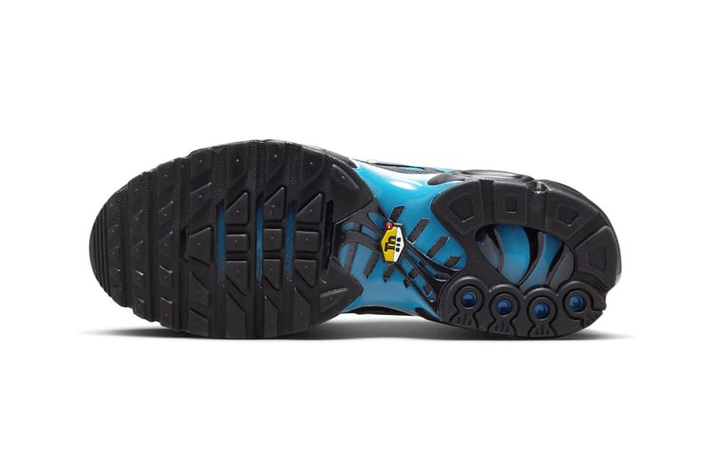 air max plus finish line