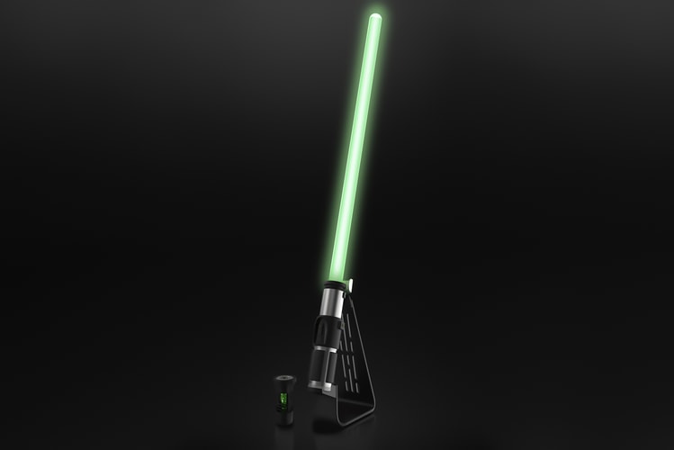 Hasbro Pulse Readies 'Star Wars': The Black Series Yoda Force FX Elite Electronic Lightsaber
