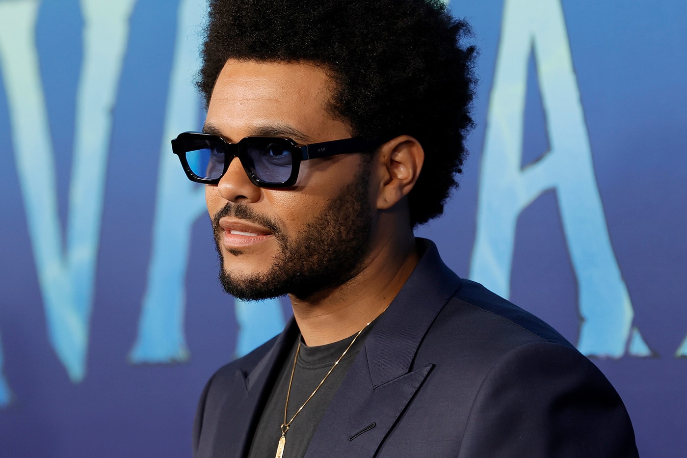The Weeknd Teases Surprise Coachella Appearance Tweet cryptic desert los angeles palm springs festival canadian singer crooner 
