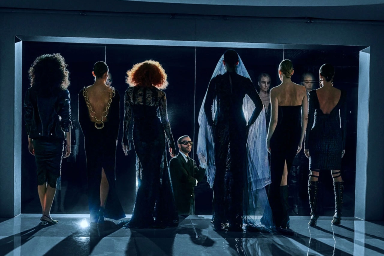 Tom Ford's Final Collection For His Label Pays Tribute To His Greatest Hits