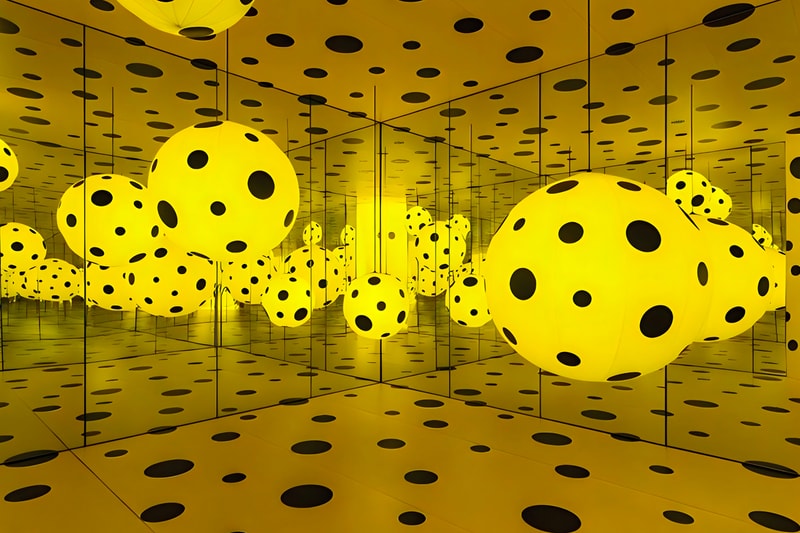 WNDR Museum Chicago Yayoi Kusama Dots Obsession Art