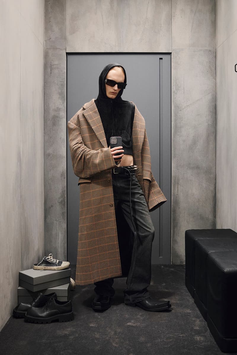 Balenciaga Fall 2023 Collection Lookbook Demna Inch Closer to Former Signatures