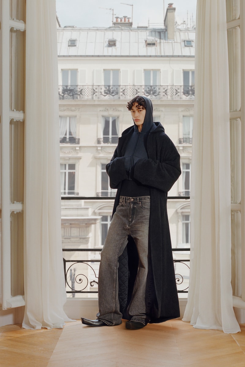 Balenciaga Spring 2024 Capital B Collection Demna Video Watch Stream Looks Vogue Runway Paris Mau Morgó BFRND Édith Piaf “Sous le Ciel de Paris”