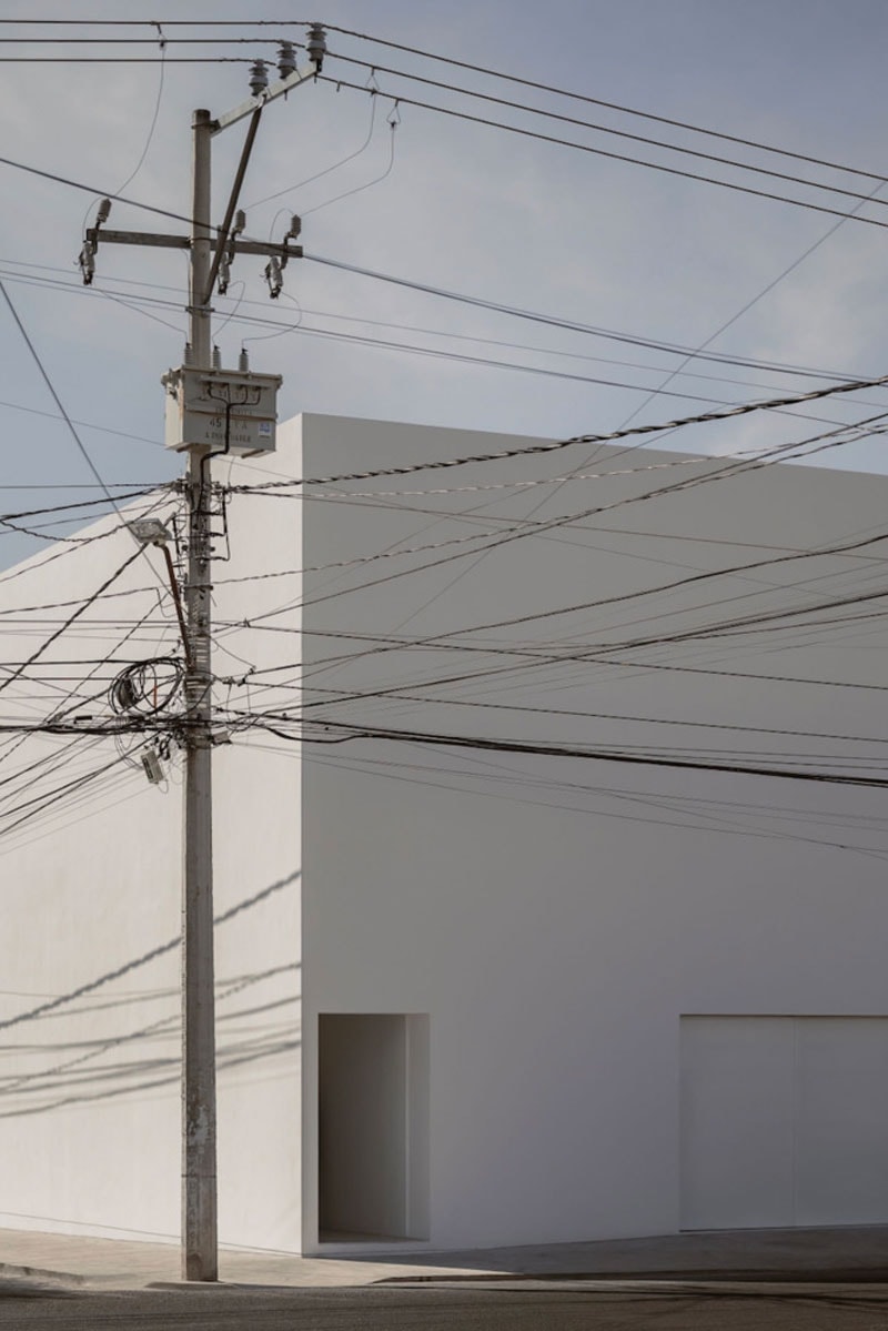 Casa Sin Nombre is a Minimalist's Paradise HW Studio 