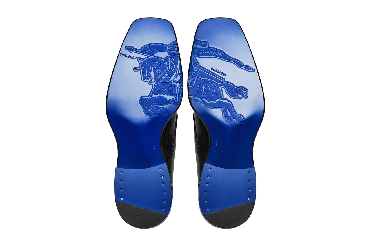 Daniel Lee Burberry Fall Winter 2023 FW23 Blue Sole Formal Shoes Equestrian Knight Logo 