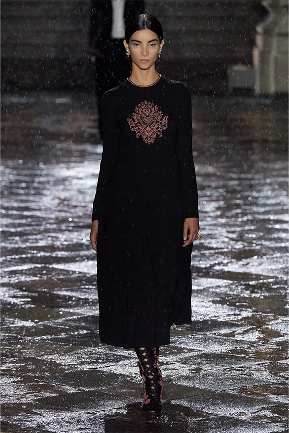 Dior Resort 2024 Womenswear Runway Show Mexico City fashion Maria Grazia Chiuri