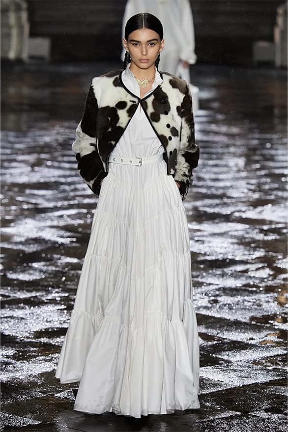 Dior Resort 2024 Womenswear Runway Show Mexico City fashion Maria Grazia Chiuri