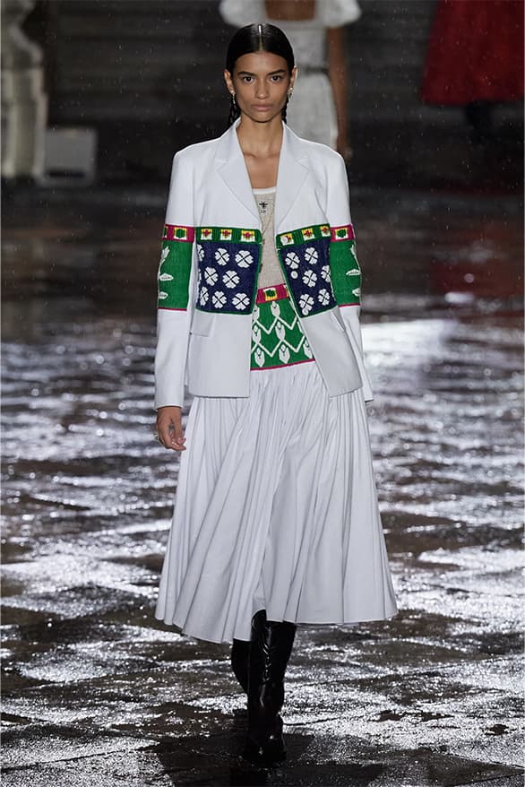 Dior Resort 2024 Womenswear Runway Show Mexico City fashion Maria Grazia Chiuri