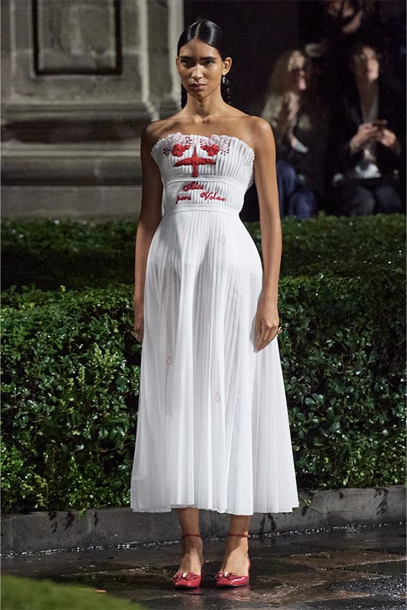 Dior Resort 2024 Womenswear Runway Show Mexico City fashion Maria Grazia Chiuri