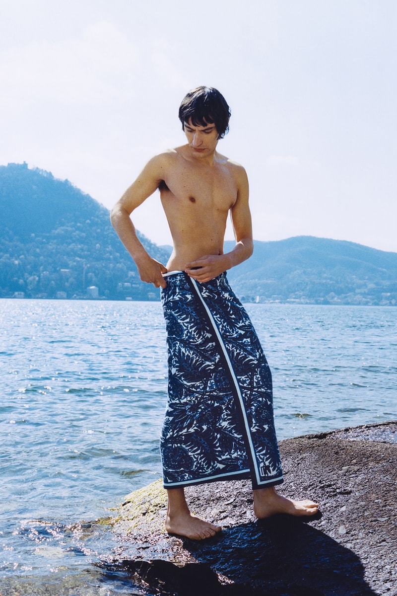 Marco De Vincenzo Etro Summer 2023 Capsule Collection Mens Womens Milano Italy House Brand Luxury Prints Seaside Beach 