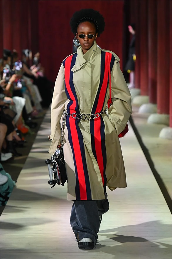 Gucci Resort 2024 Seoul Runway Show menswear womenswear Sabato de Sarno Gyeongbokgung Palace