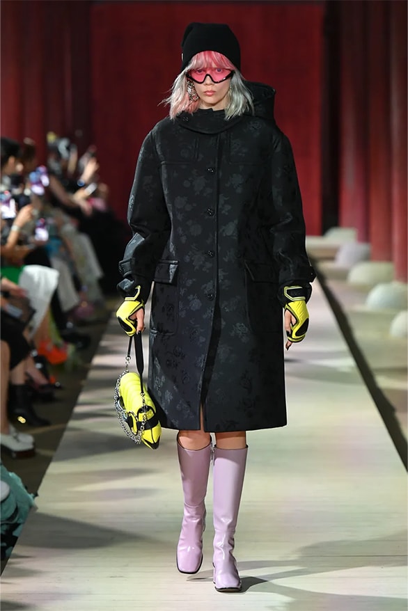 Gucci Resort 2024 Seoul Runway Show menswear womenswear Sabato de Sarno Gyeongbokgung Palace
