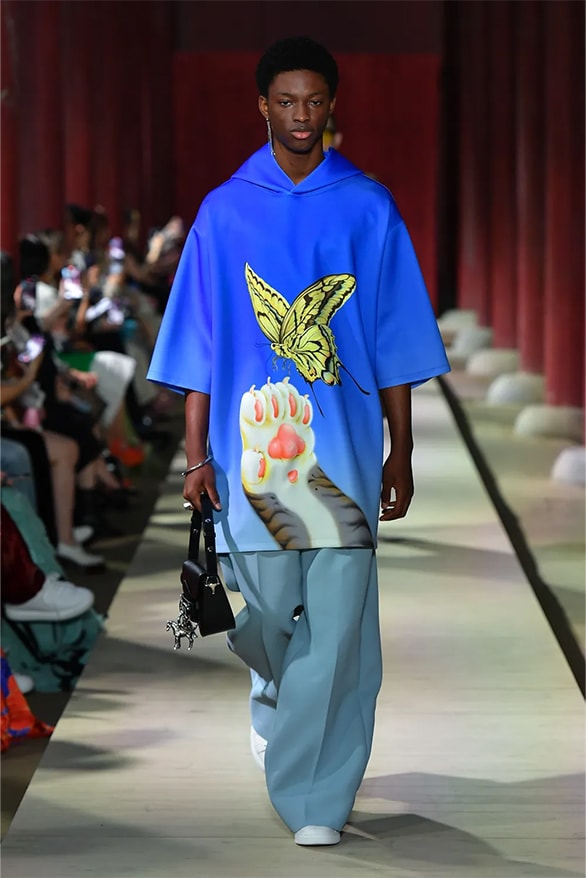 Gucci Resort 2024 Seoul Runway Show menswear womenswear Sabato de Sarno Gyeongbokgung Palace