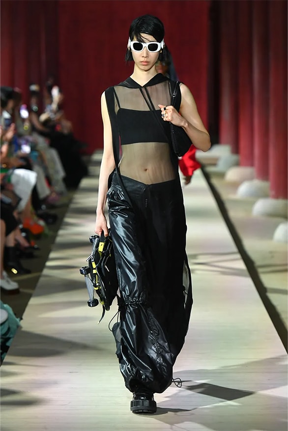 Gucci Resort 2024 Seoul Runway Show menswear womenswear Sabato de Sarno Gyeongbokgung Palace