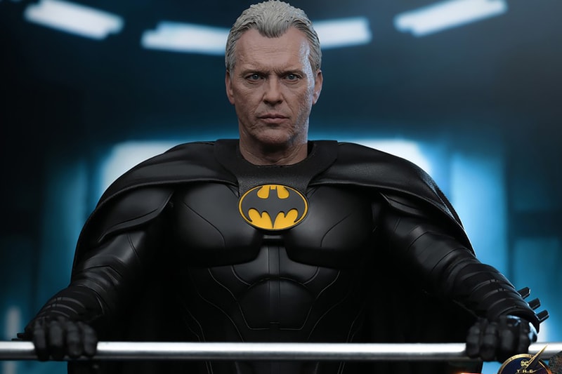 Hot Toys Batman Michael Keaton 1/6 Scale Figure Release