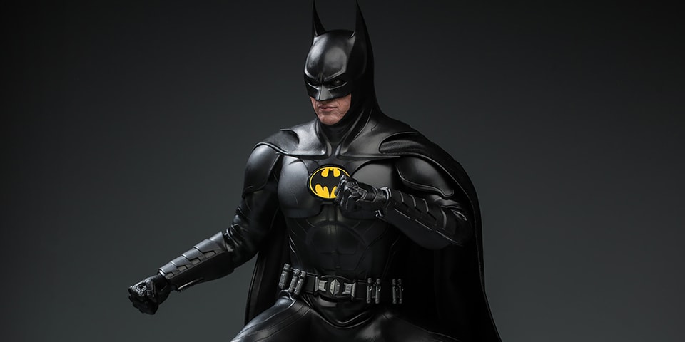 Hot Toys Batman Michael Keaton 1/6 Scale Figure Release - Vimarsana News